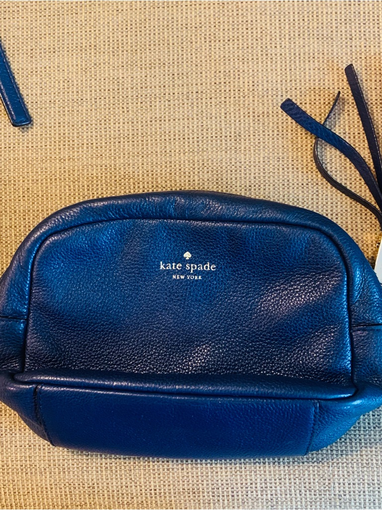 Kate Spade Mindy Chester Street Navy Pebbled Leather Crossbody Authenticated